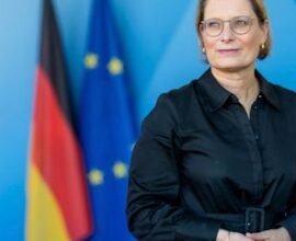 deutschland regierung will strafen fur terroristen und spione versch rfen 91FvFYW8
