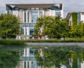 friedrich merz empf ngt topmanager im kanzleramt die gro e gipfel show ZxbZMVWT