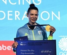 wm im fechten ukrainerin wlada charkowa verweigert siegerfoto mit russen K72hThqV