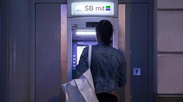bargeldversorgung weil der heurige nur cash nimmt YeZpCG7R