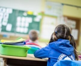 briefversand deutsche post steigert gewinn trotz konjunkturschw che XWyaqkqI