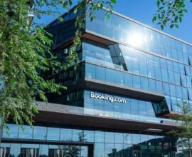 buchungsportal mehr als 10000 hotels verklagen bookingcom ltJFLiBX