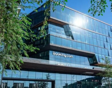 buchungsportal mehr als 10000 hotels verklagen bookingcom ltJFLiBX