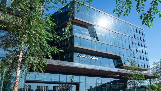 buchungsportal mehr als 10000 hotels verklagen bookingcom ltJFLiBX