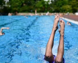 israelische fu ball fans uefa ermittelt nach morder banner von maccabi haifa fans FBTUxg8U