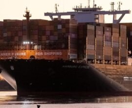 reederei hapag lloyd verzeichnet gewinnruckgang um fast zwei drittel mSdVWcC7