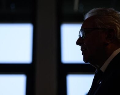 rustungsbranche rheinmetall erzielt rekorde bei umsatz und gewinn qRst6Rwb