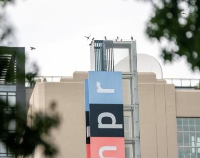 usa us behorde fur offentlichen rundfunk muss schlie en YNf7eHFm