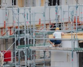 wohnraum behorden stellten im ersten halbjahr wieder mehr baugenehmigungen aus q8ad4Nid